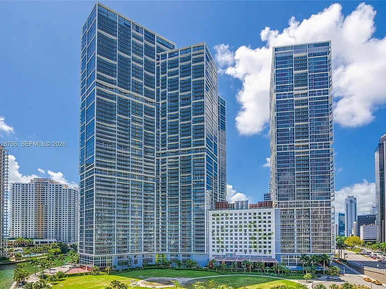 475 Brickell Ave #4213 — Photo 27