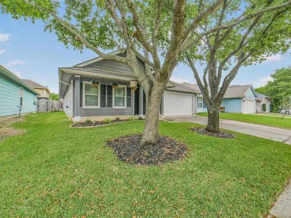 19815 Rocky Shores Dr, Tomball, TX 77375