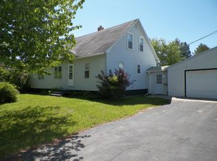 225 Byron St, Cheboygan, MI 49721