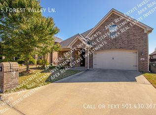 35 Forest Valley Ln, Little Rock, AR 72223