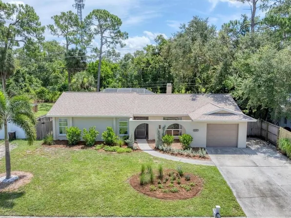 3503 Kingswood Dr, Sarasota, FL 34232