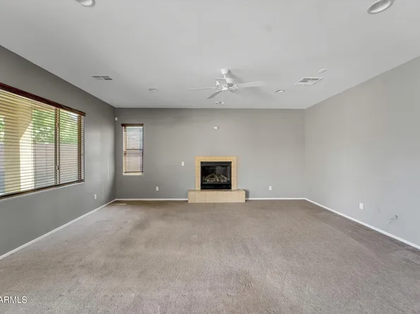 2306 W SPUR Drive, Phoenix, AZ 85085