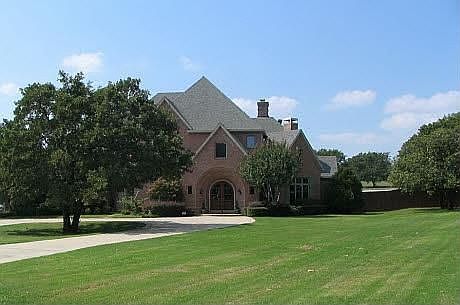 2nd image of 2609 Park Ridge Rd