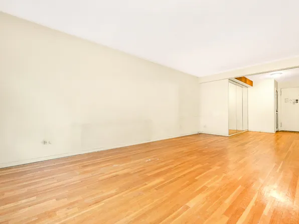 92-31 57th Avenue image 10 of 20