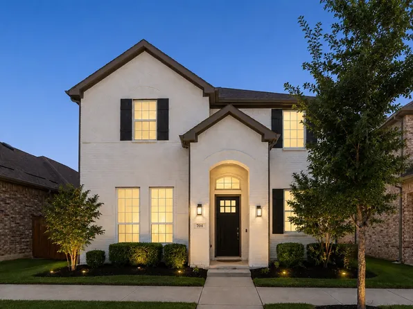 704 Waterbrook Pkwy, Argyle, TX 76226