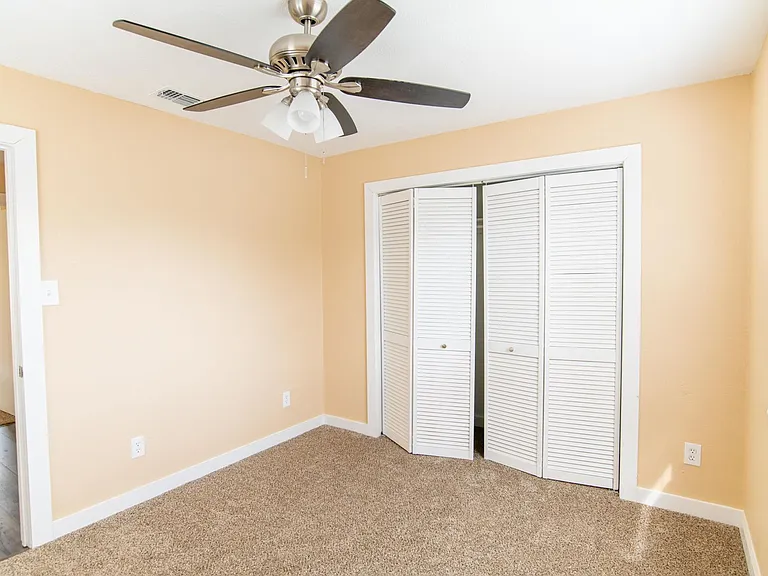 3422 Orlando Dr — Photo 15