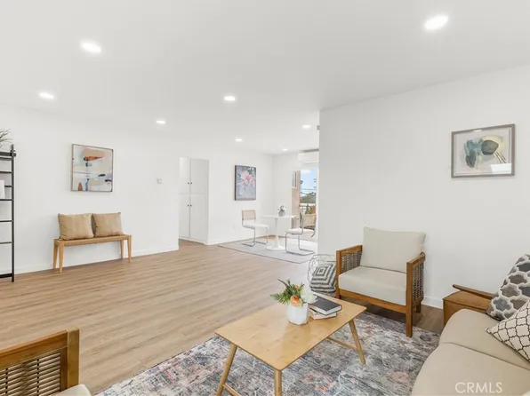 1625 E Appleton St APT 3F, Long Beach, CA 90802