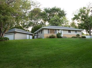 312 Rice Creek Ter NE, Fridley, MN 55432