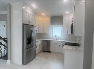 464 Vernon Ave #2, Staten Island, NY 10309