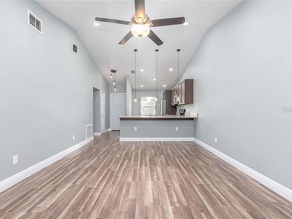 5th image of 5821 Willow Leaf Ct