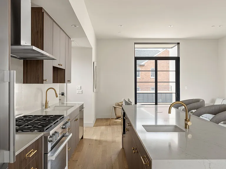 1325 N Dewey Ave #1325 — Photo 17