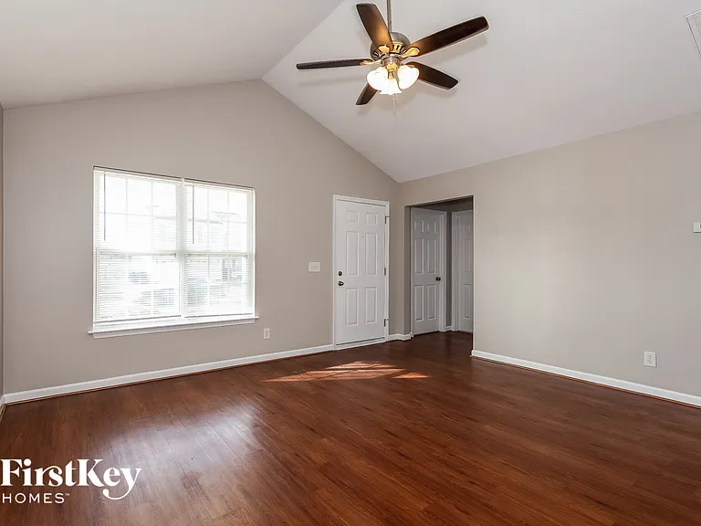 3106 Quail Oaks Dr — Photo 3