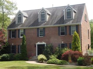 1 Benjamin Tripp Rd, Westport, MA 02790