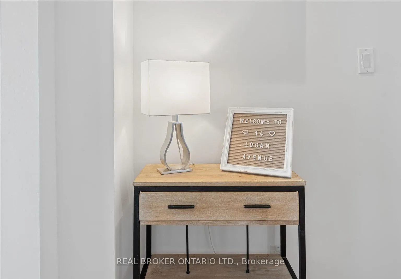 2 bed, $3,150 — Photo 4