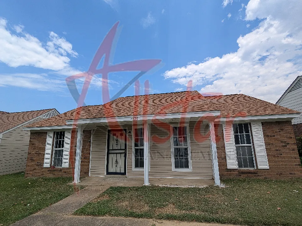 3426 Laurelwood Dr