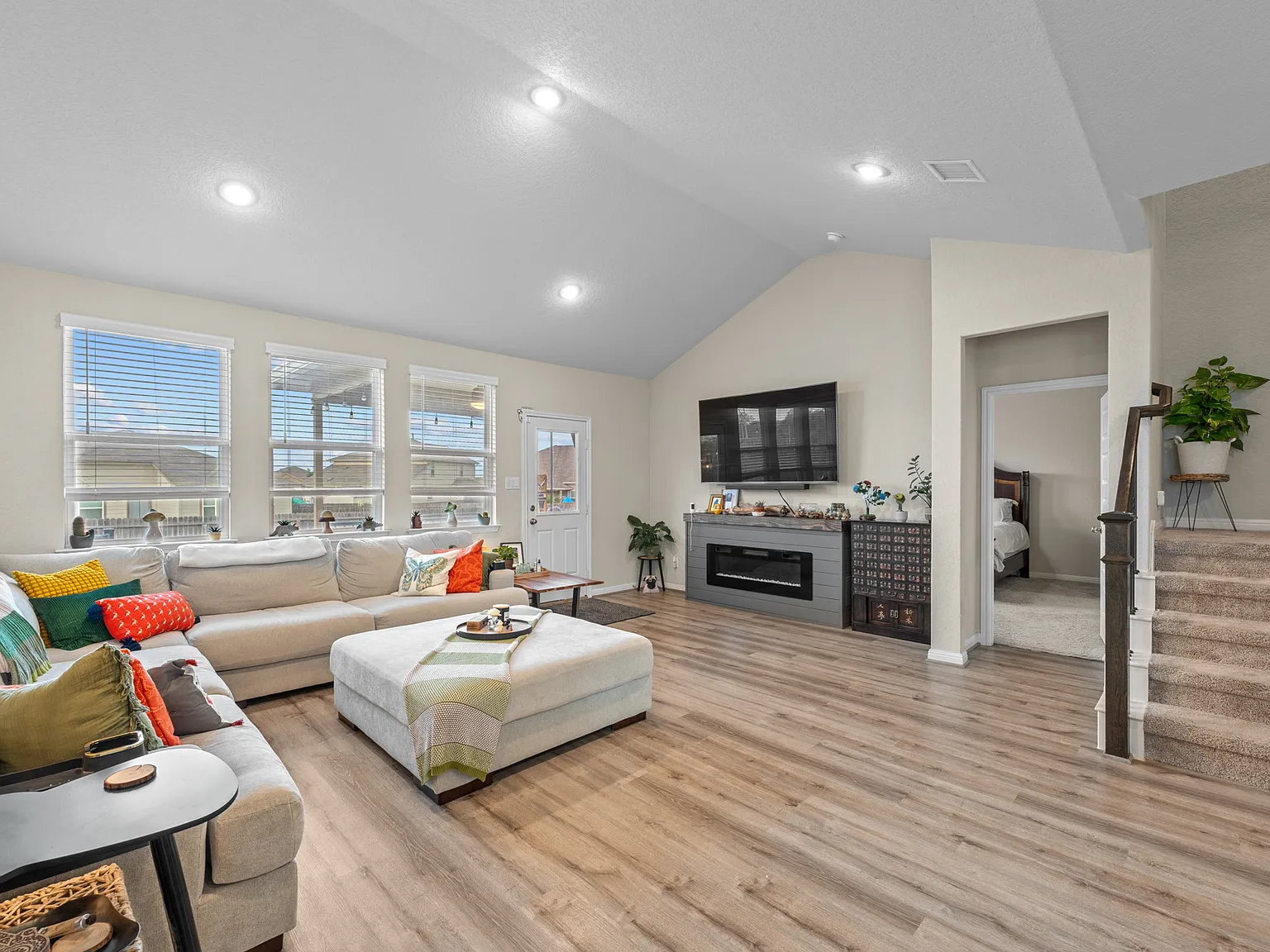 10330 Luneville Lane - 1 — Photo 3