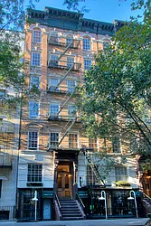 326 East 81st Street in Yorkville