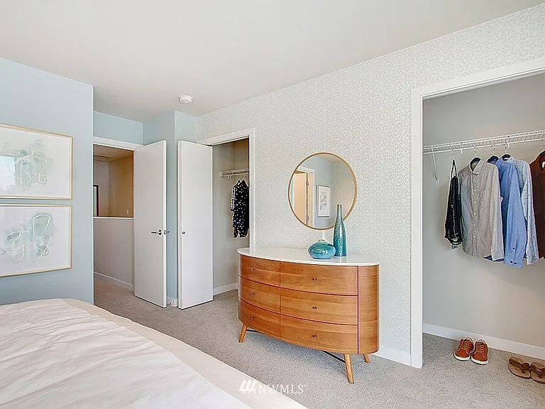 2205 NE 88th St — Photo 10