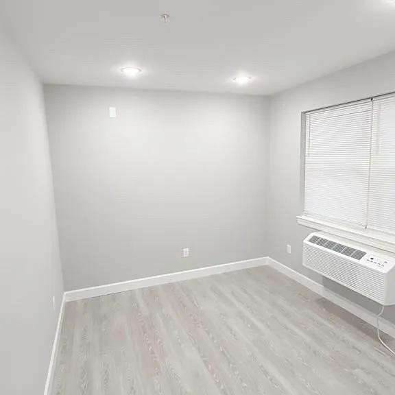 168-170 Fair St #304 — Photo 5