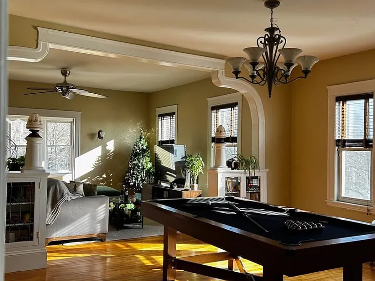 39 Woodford St #3 — Photo 6