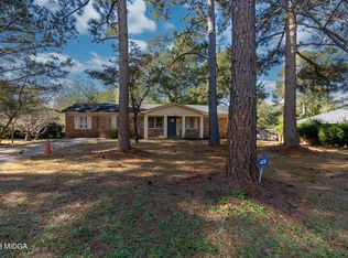 3766 Greenbriar Ct, Macon, GA 31204