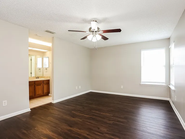 9260 Topohill Ct — Photo 10