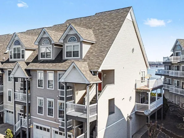 201 Seneca Ave #A, Havre De Grace, MD 21078