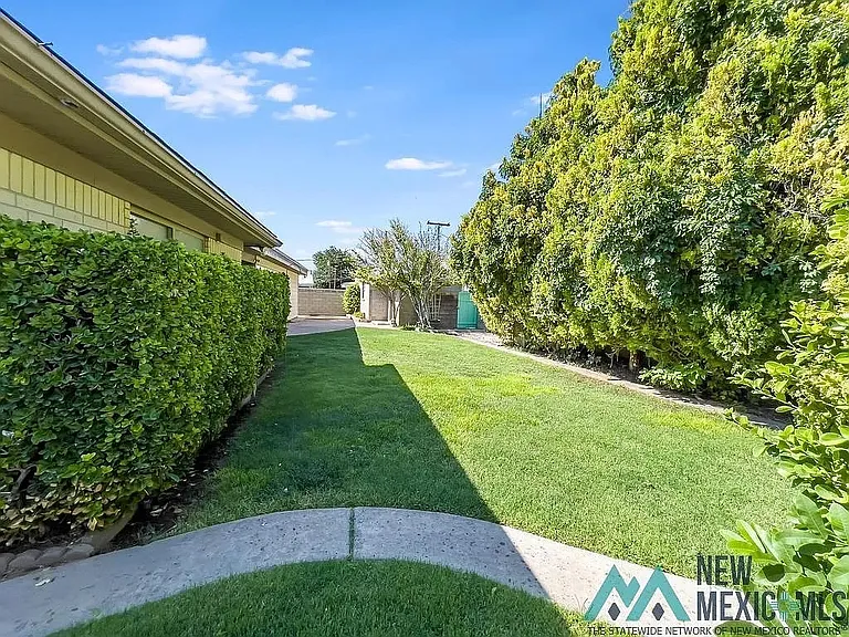 2026 N Rojo Dr — Photo 10