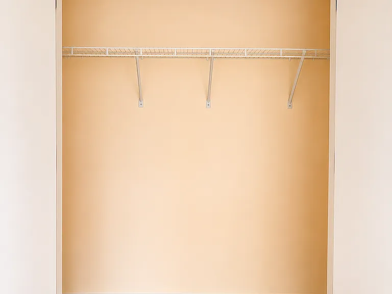 Room Closet