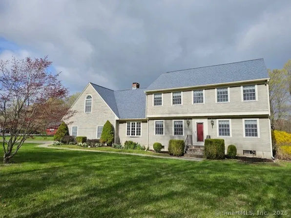 1900 Litchfield Road, Watertown, CT 06795