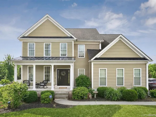 25 Roundhill Road, Hopewell Junction, NY 12533