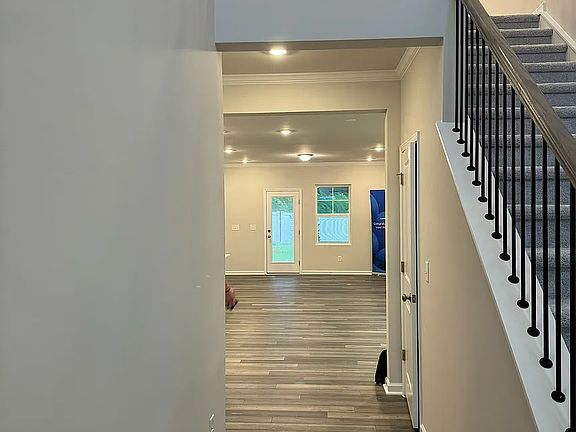 5th image of 2300 Cape May Ln