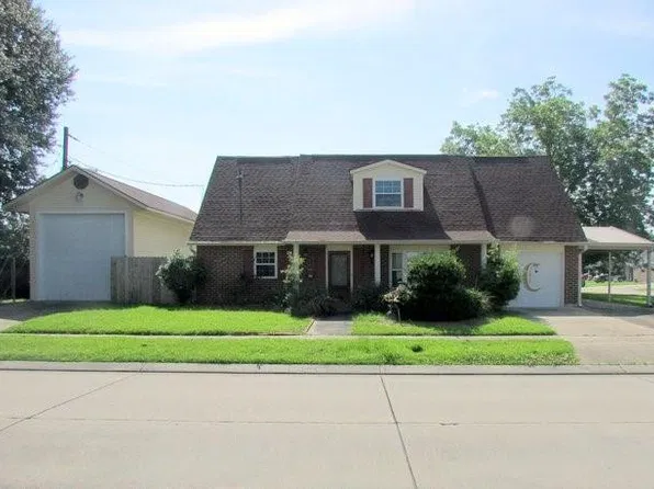 1300 Ridgefield Dr, La Place, LA 70068