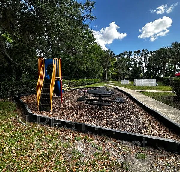 2825 Cliffe Ct — Photo 38