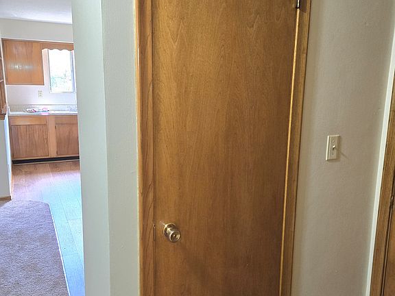 Entry Closet 2