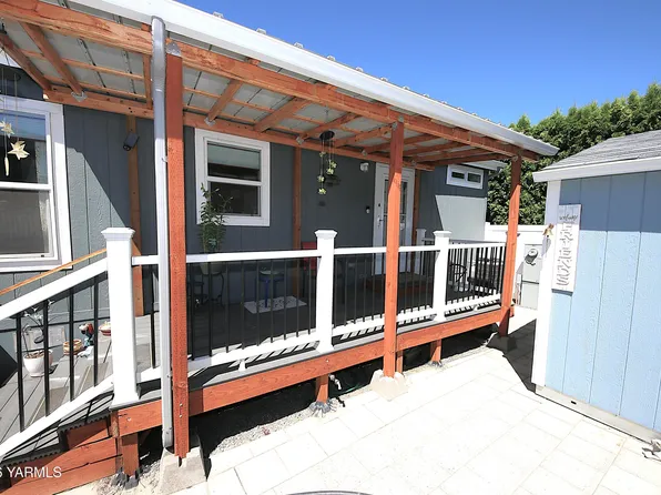 802 N 40th Ave #85, Yakima, WA 98908
