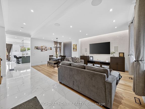 5th image of 17 Exbury Rd