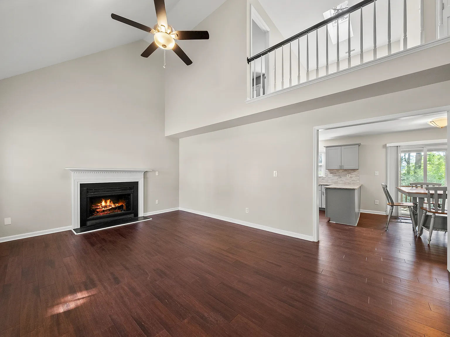 3 bed, 1507 sqft, $2,300 — Photo 3