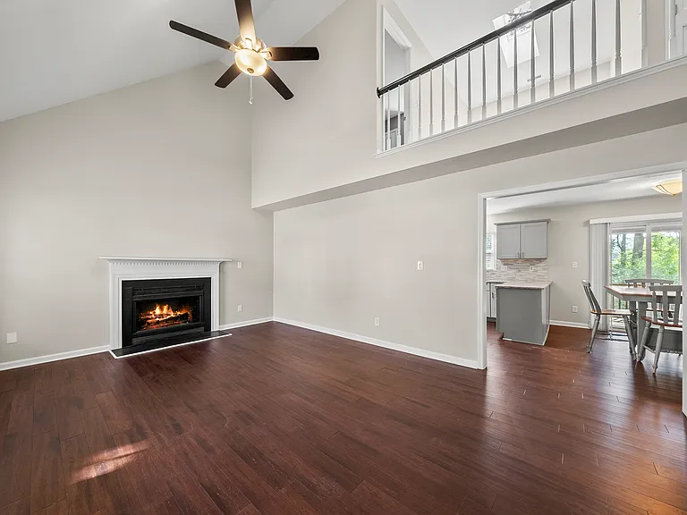 8324 Bellingham Cir — Photo 3