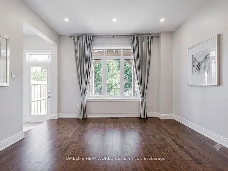 77 Glazebrook Dr — Photo 7