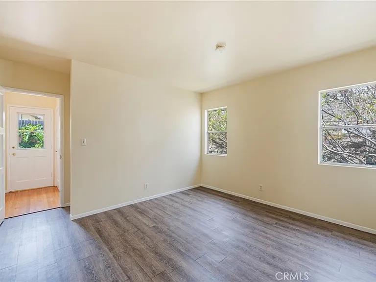 29119 S Highmore Ave — Photo 12