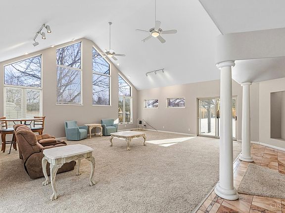 3rd image of 4520 Shepherds Way