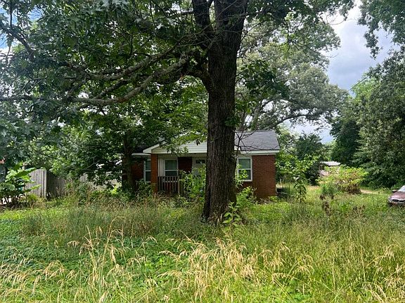 2nd image of 2642 Athens Hwy