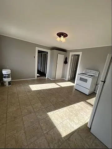 539 Rimmon St #3 — Photo 2