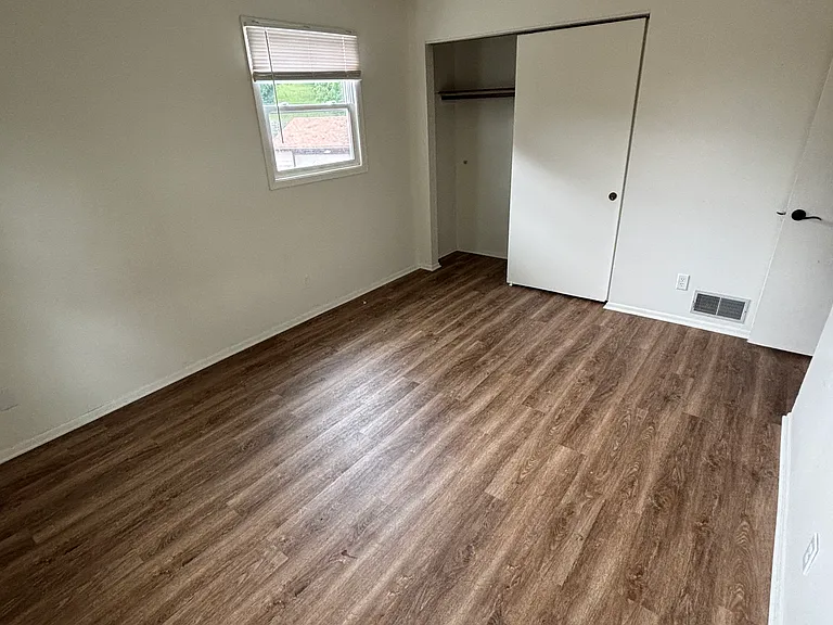 2129 Kilps Dr — Photo 11