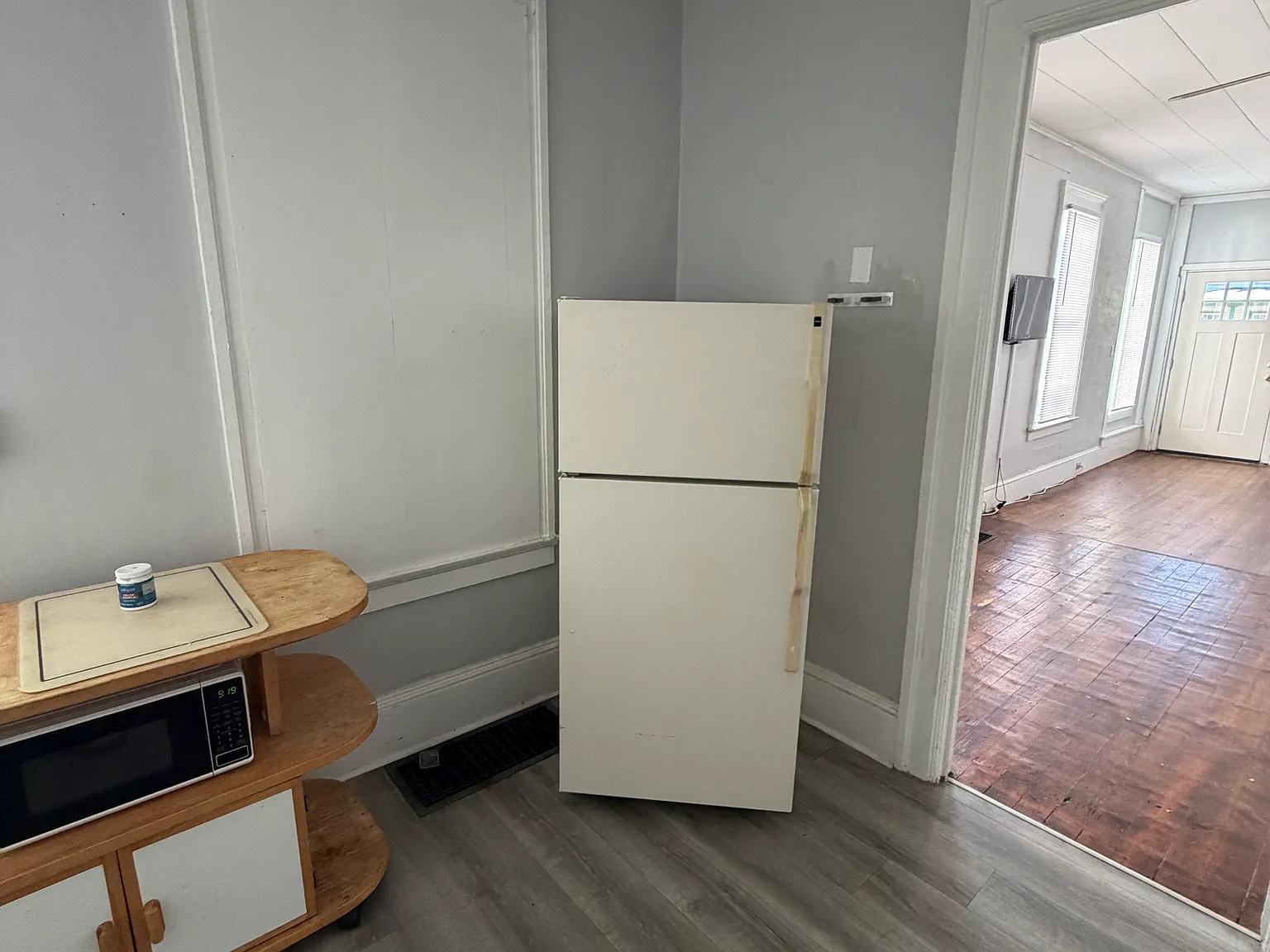 135 W Seneca Street — Photo 4