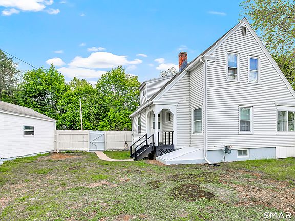 3rd image of 106 Brookdale Lane