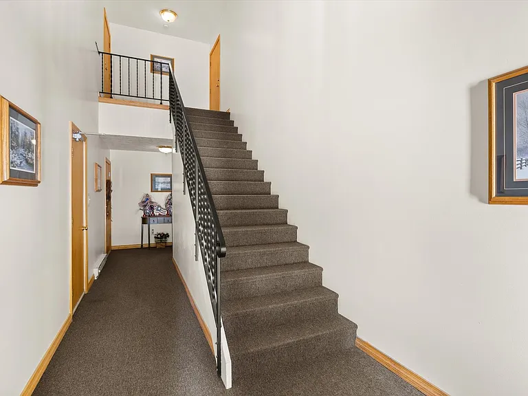 2427 Reynolds Manor Dr #0 — Photo 4