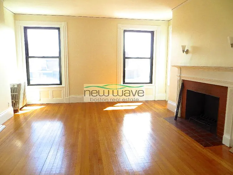 503 Beacon St #14 — Photo 14