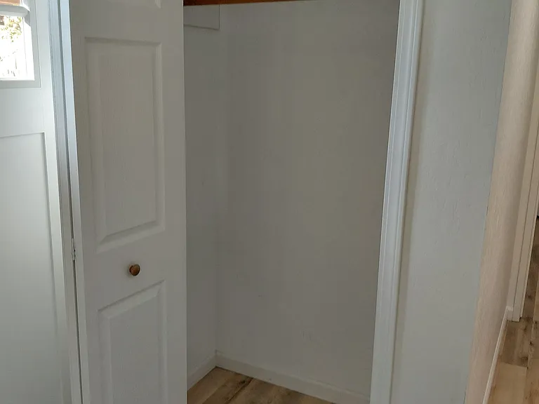 411 SW Westholm Ave — Photo 19